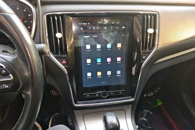 Used Roewe RX5 2016 20T Two-Wheel Drive Automatic Internet Smart Edition