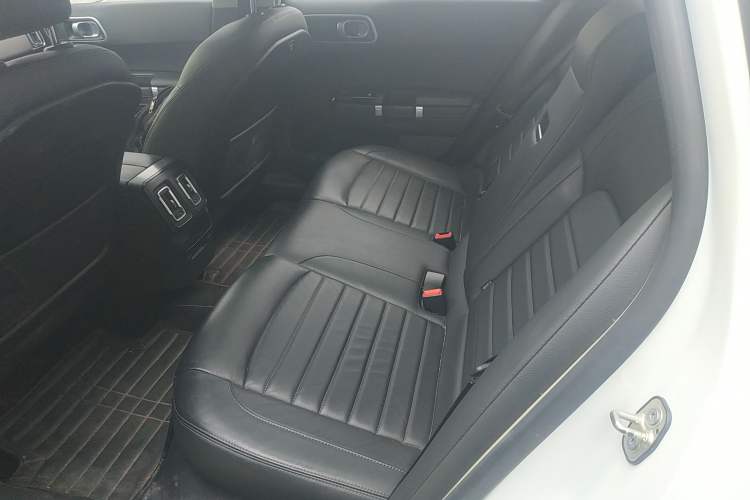 Used Citroen C6 2017 Revised Version 380THP Luxury Edition
