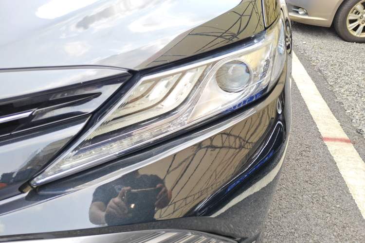 Used Toyota Camry 2019 Revised Version Dual-Engine 2.5 HG Luxury Edition
