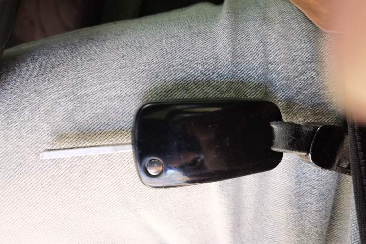 Used Chevrolet Malibu 2014 2.4L Automatic Luxury Edition Vehicle Key