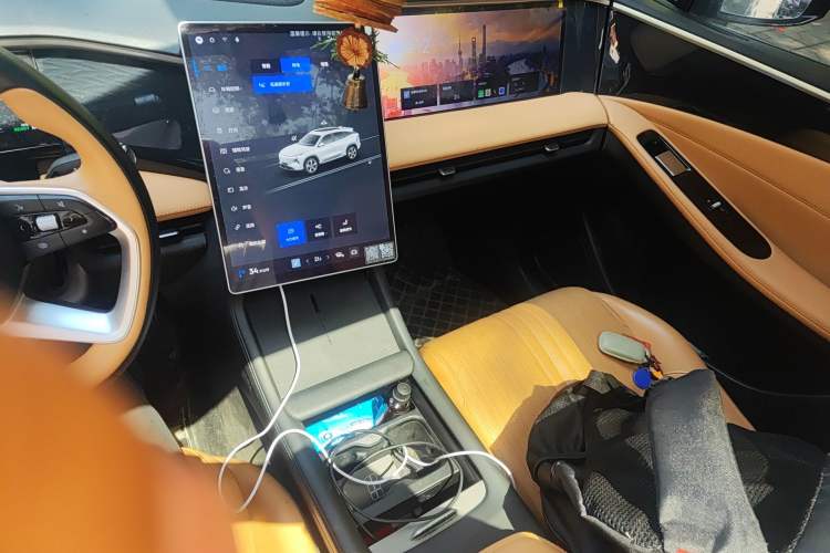 Used Geely Galaxy L7 2024 1.5T 115 km PLUS Dragon Edition Audio And AC Panel