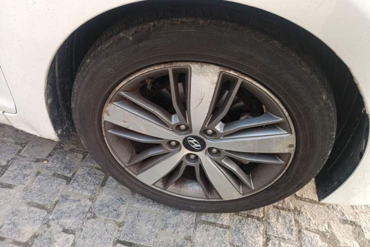 Used Hyundai Mistra 2016 1.6T Automatic Flagship TOP Model Right Front Wheel Hub