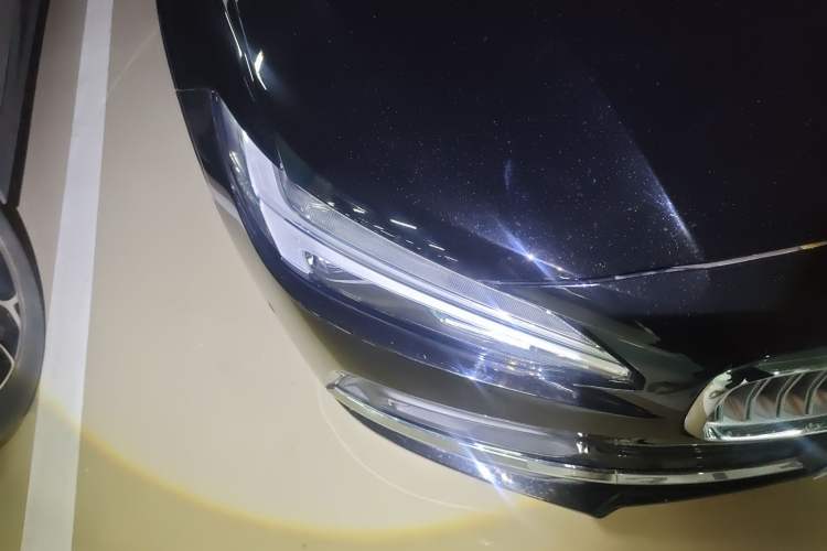 Used Volvo S90 2022 B5 Zhiya Luxury Edition Right Front Headlight