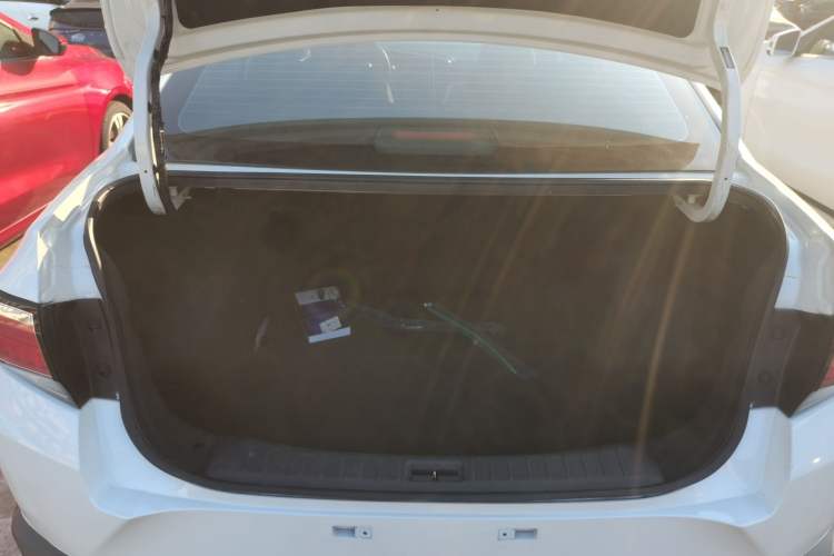 Used Venucia D60 2021 1.6L Entry Manual Comfort Edition
