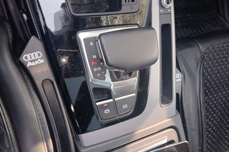 Used Audi Q5L 2023 40T Fashionable and Dynamic Edition