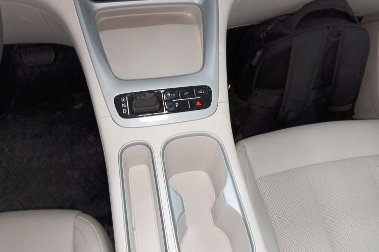 Used Geely Galaxy Geome 2025 310km Dream Edition Gear Lever
