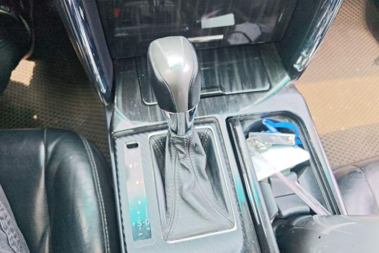 Used Toyota Reiz 2012 2.5V Fengdu Elite Stylish Edition Gear Lever