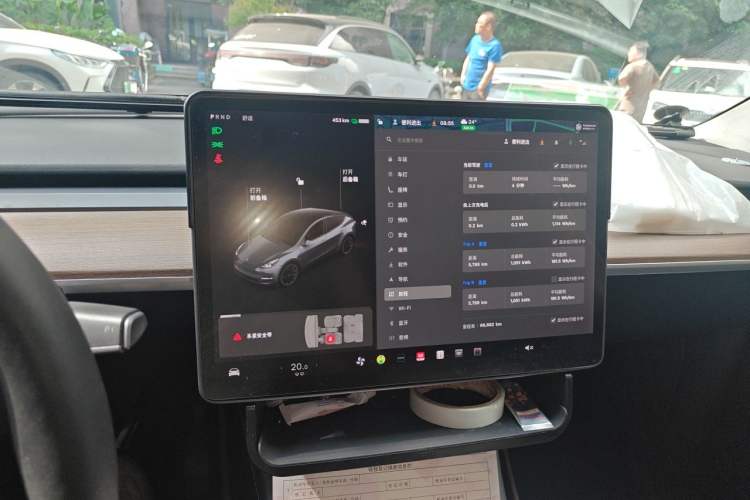 Used Tesla Model Y 2021 Long-Range All-Wheel-Drive Version
