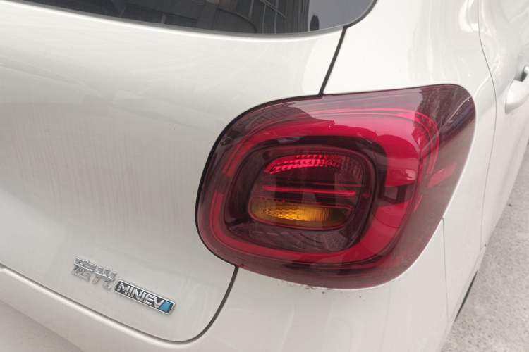 Used Wuling Hongguang MINIEV 2025 Four-Door Version Advanced Edition