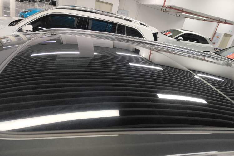 Used Volvo XC60 New Energy 2022 T8 Plug-in Hybrid All-Wheel Drive Smart Luxury Edition Roof