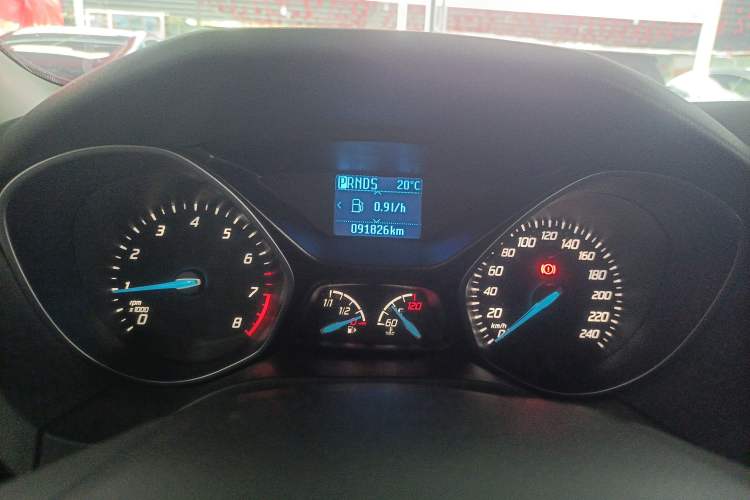 Used Ford Focus 2012 Hatchback 1.6L Automatic Fashion Edition
