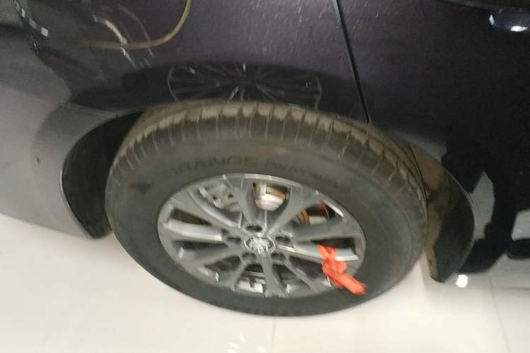 Used BYD Qin L 2025 DM-i Smart Drive 80KM Leading Model
