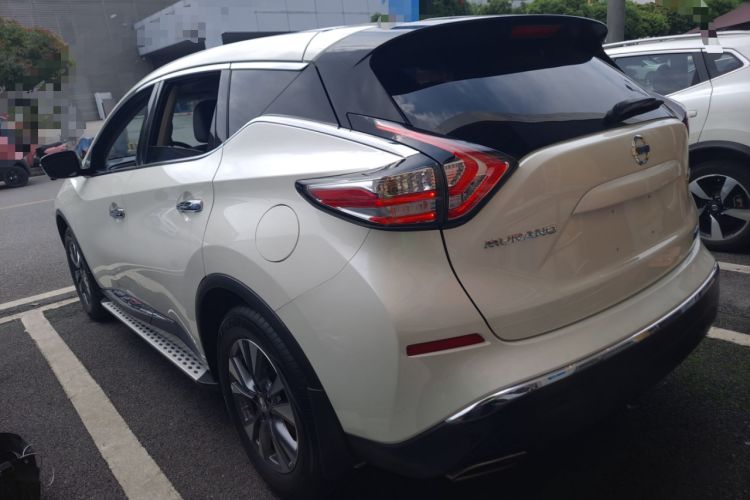 Used Nissan Murano 2021 2.5L XL Two-Wheel Drive Smart Connect Luxury Edition Exterior 2