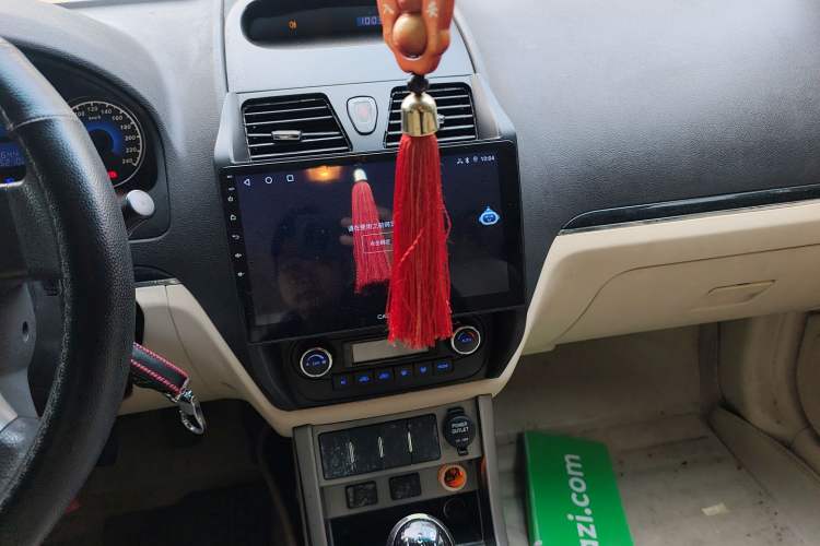 Used Geely Auto Classic Emgrand 2013 Sedan 1.5L Manual Elite Model Audio And AC Panel