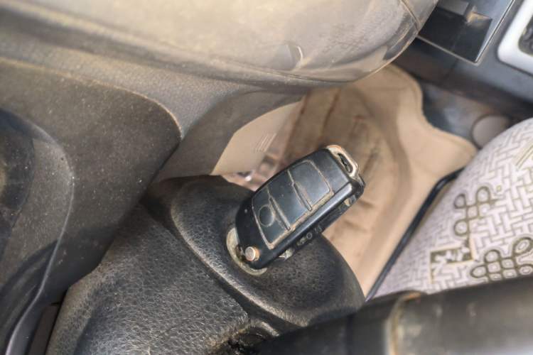 Used Suzuki Liana 2012 Hatchback 1.4 VVT Manual Comfort Model