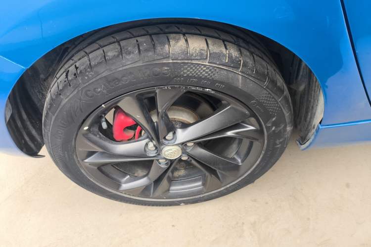 Used Buick Verano 2016 Hatchback GS 20T Dual-Clutch Passionate Sporty Model