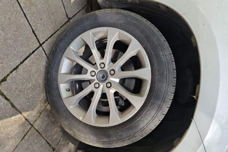 Used Haval H2 2016 Red-Label 1.5T Automatic Two-Wheel Drive Luxury Model
