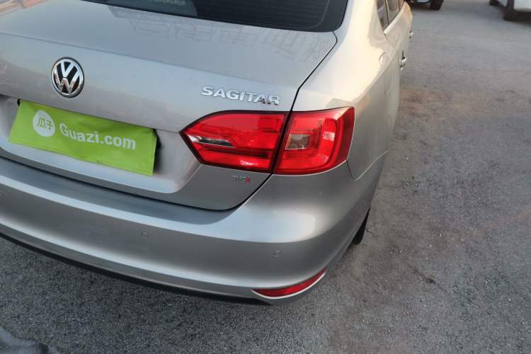 Used Volkswagen Sagitar 2014 1.4TSI Automatic Luxury Model
