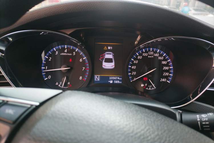 Used Venucia D60 2019 1.6L XL CVT SmartConnect Elite Edition (ISS)