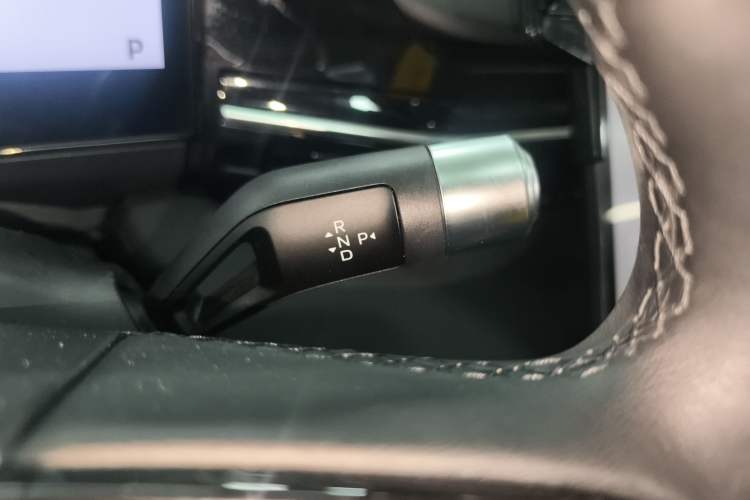 Used Geely Galaxy L6 2024 125km PLUS Dragon Edition
