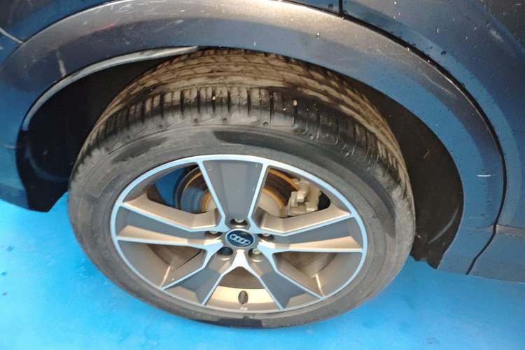 Used Audi Q2L 2022 35 TFSI Fashion Dynamic Model Right Rear Wheel Hub