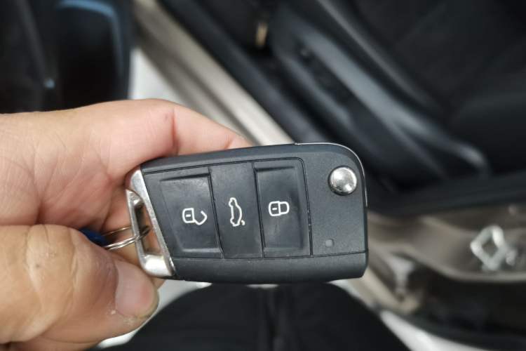 Used Volkswagen Golf Sportsvan 2018 230TSI Automatic Luxury Model