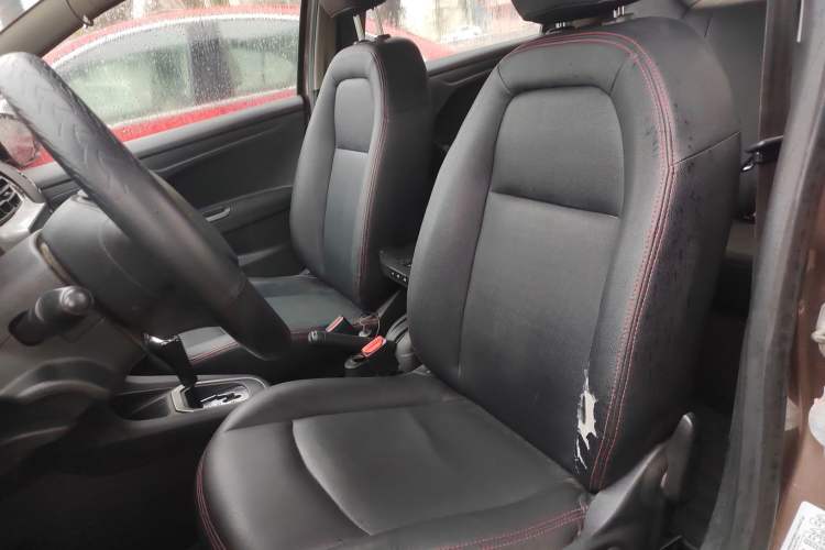 Used Peugeot 301 2016 1.6L Automatic Comfort Edition
