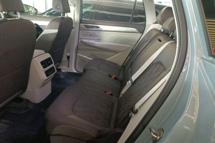 Used Volkswagen Tavendor 2023 380TSI Four-Wheel Drive R-Line Cruise Edition
