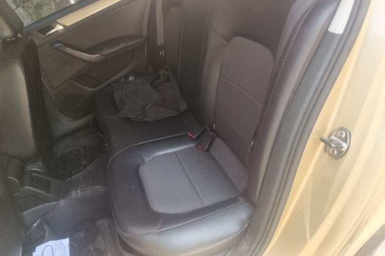 Used Volkswagen Santana 2013 1.6L Automatic Comfort Edition