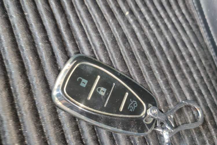 Used Chevrolet Seeker 2022 1.5T CVT RS Bee Wave Edition
