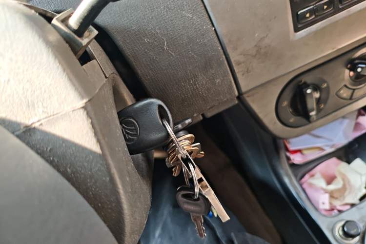 Used Lifan Auto 320 2009 1.3L Standard Edition Vehicle Key