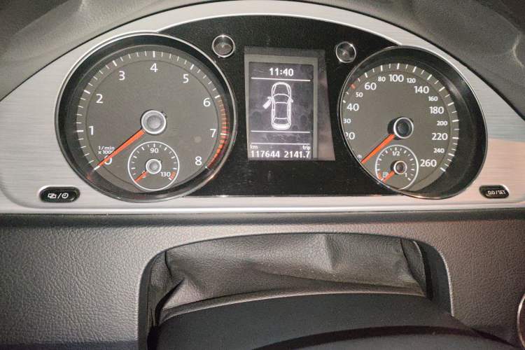 Used Volkswagen Magotan 2013 1.8TSI Premier Model
