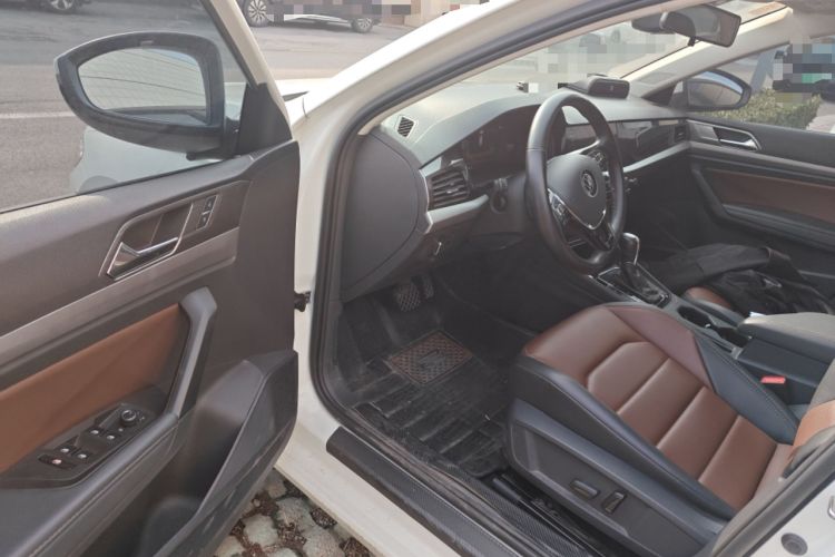 Used Volkswagen Lavida 2021 280TSI DSG Luxury Edition
