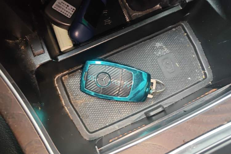 Used Mercedes-Benz GLC 2021 GLC 260 L 4MATIC Luxury Model Vehicle Key