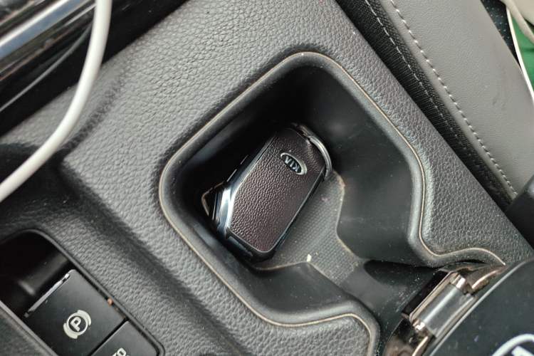 Used Kia Sportage R 2019 2.0L Automatic Smart Luxury Edition
