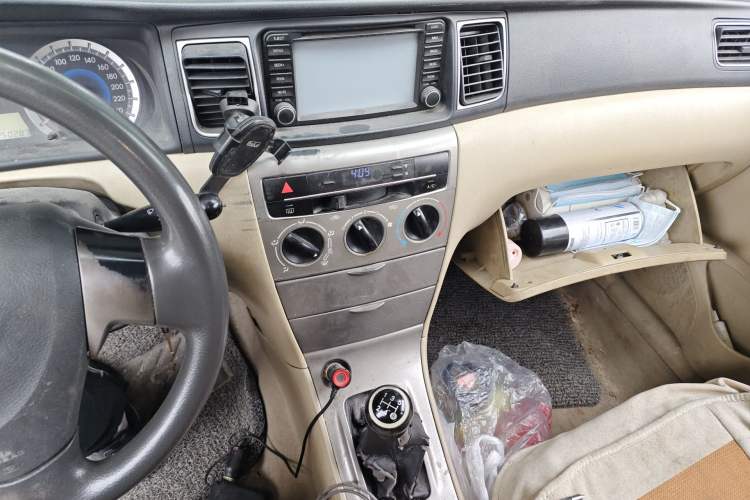 Used Toyota Corolla EX 2013 1.6L Manual Excellence Edition
