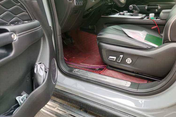 Used Tank 300 2023 2.0T Iron Rider 02
