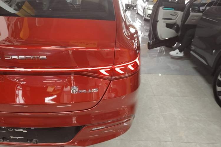 Used BYD Qin PLUS 2021 EV 500KM Premium Model