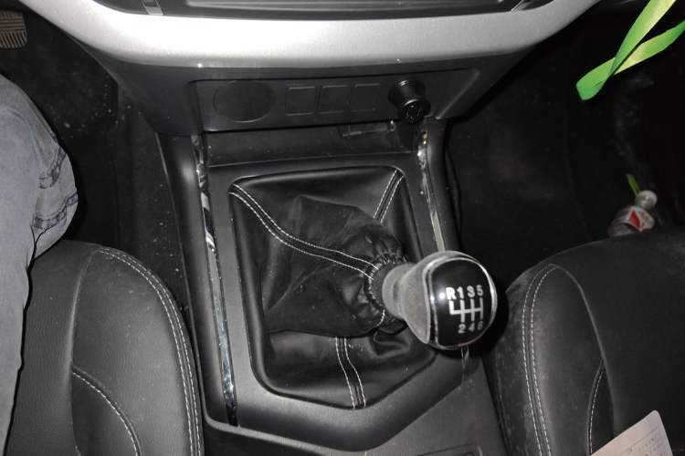 Used Dongfeng Palazzo 2021 1.8T Manual Two-Wheel Drive Elite Edition