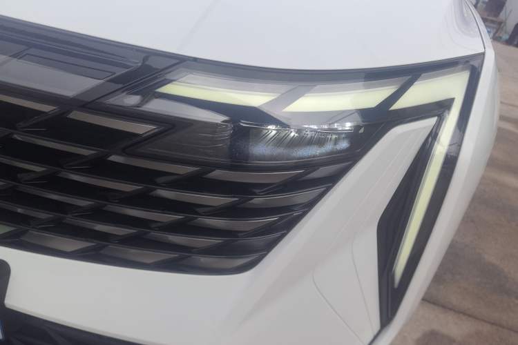 Used Geely Auto FX11 2024 1.5TD DCT Dragon Edition
