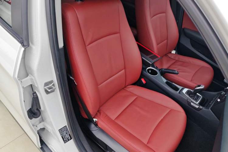 Used BMW X1 2015 sDrive18i Fashion Upgrade Edition
