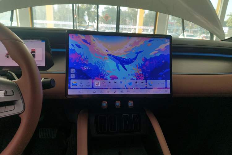 Used BYD Song L EV 2025 Intelligent Driving Version 662 km LiDAR Excellence Edition
