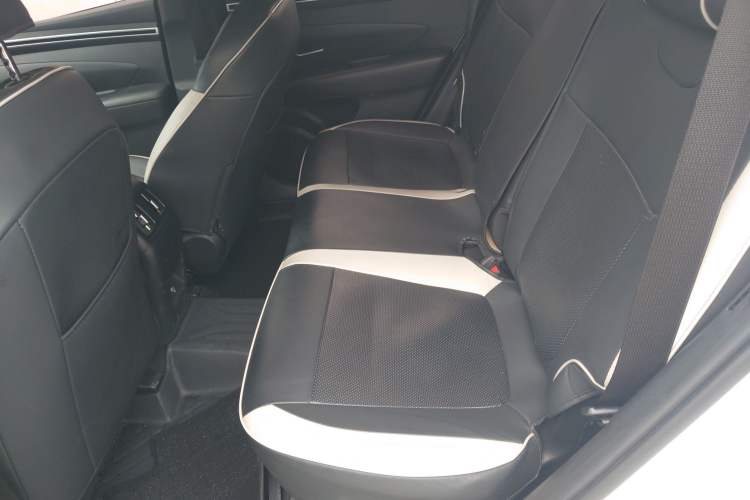 Used Hyundai Tucson 2023 Tucson L 1.5T Automatic Two-Wheel Drive DLX Luxury Edition
