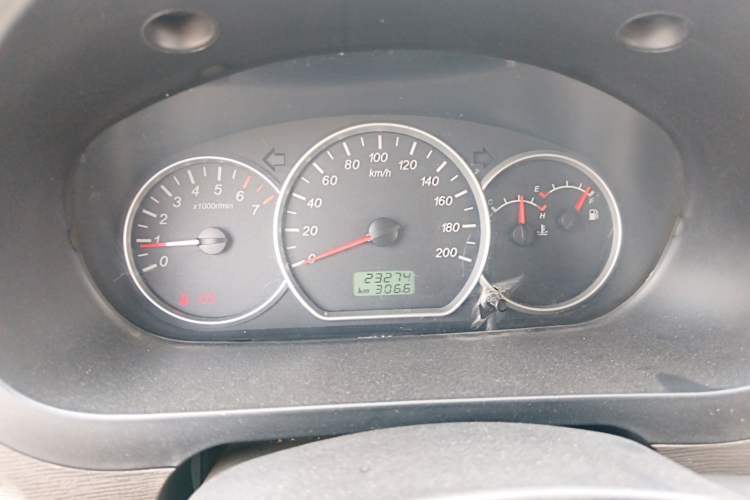 Used Wuling Hongguang 2015 1.2L S Base Model China IV
