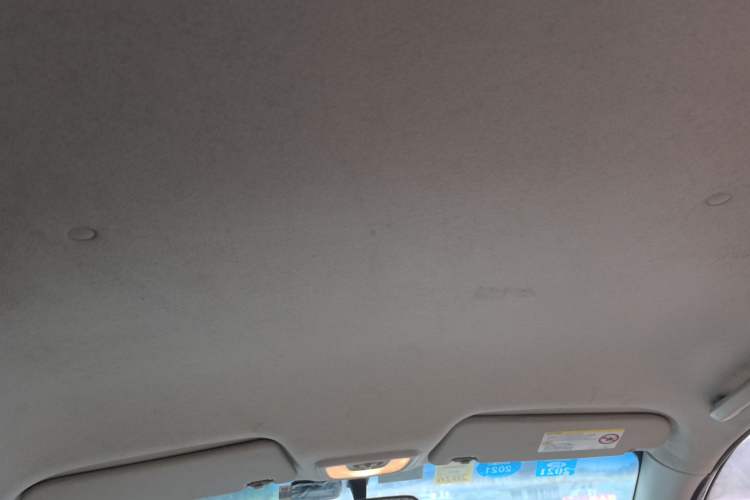 Used Chevrolet Sail 2010 Sedan 1.2L Manual Fashion Edition Headliner