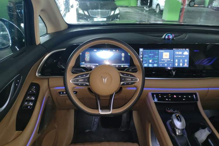 Used VOYAH Dream 2024 PHEV Ultra-Long Range Flagship Edition