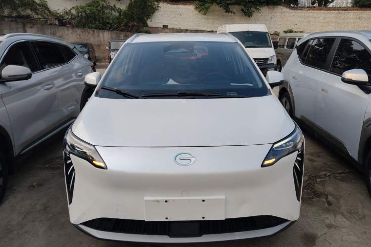 Used AION Y 2023 Younger
