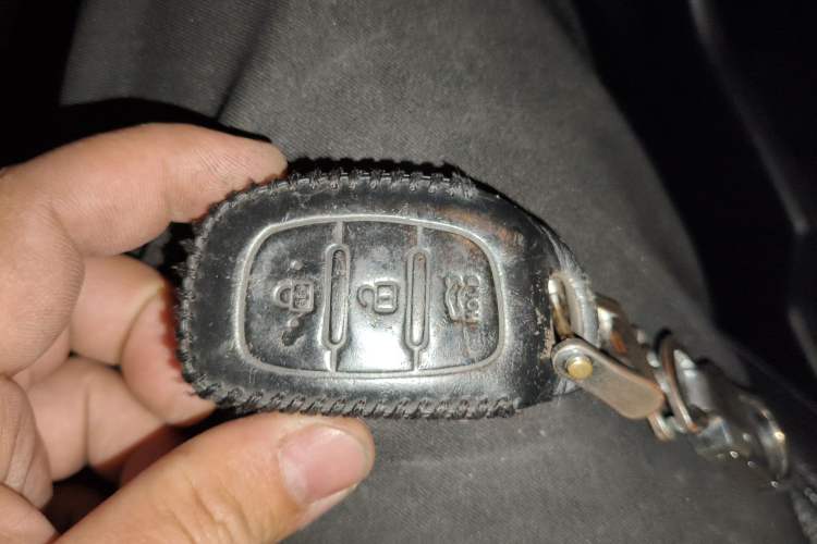 Used Hyundai ix35 2012 2.0L Automatic Two-Wheel Drive Elite Edition GLS Vehicle Key