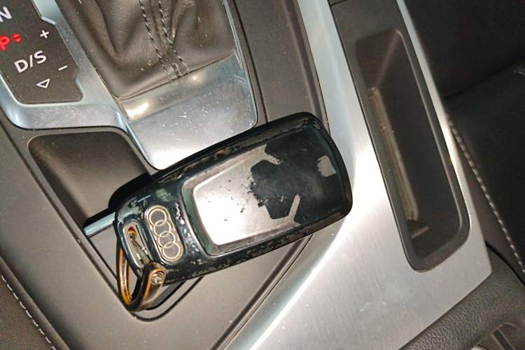 Used Audi A4L 2022 40 TFSI Luxury Dynamic Model
