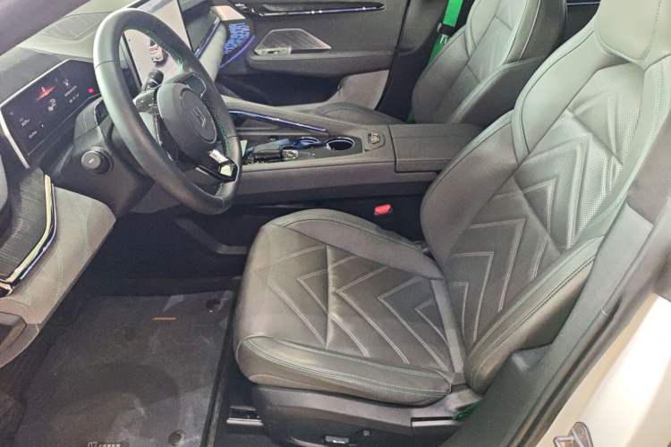 Used Zeekr 001 2022 Ultra-Long Range Dual-Motor ME Version
